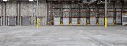 5245 Commonwealth Ave, Jacksonville, FL for lease Interior Photo- Image 2 of 2