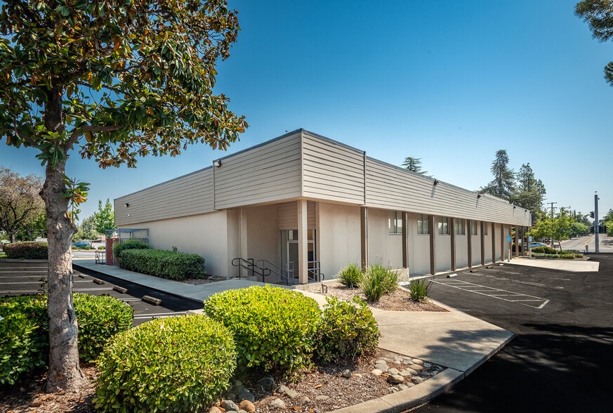 6705 Fair Oaks Blvd, Carmichael, CA for lease - Building Photo - Image 3 of 8