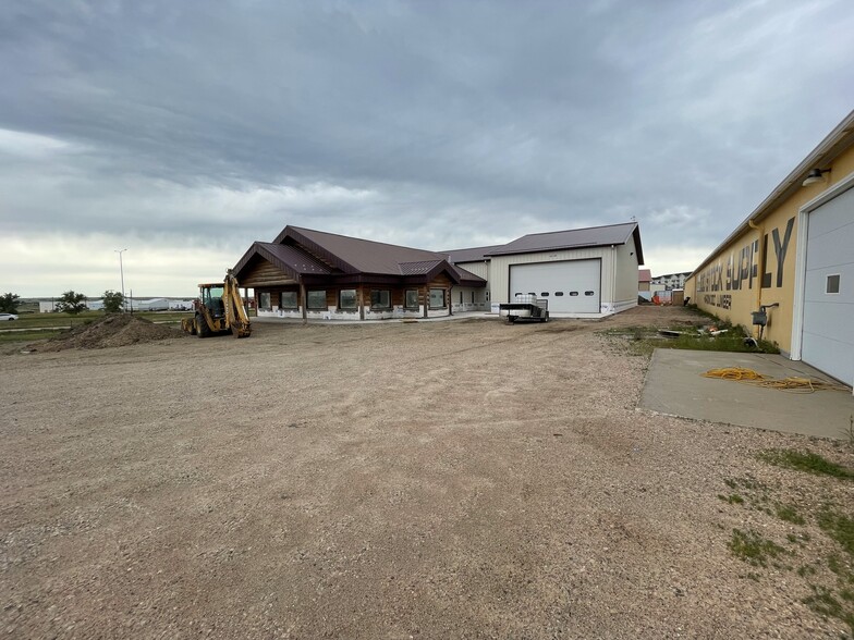 4703 I-90 Service rd, Box Elder, SD for lease - Building Photo - Image 3 of 16