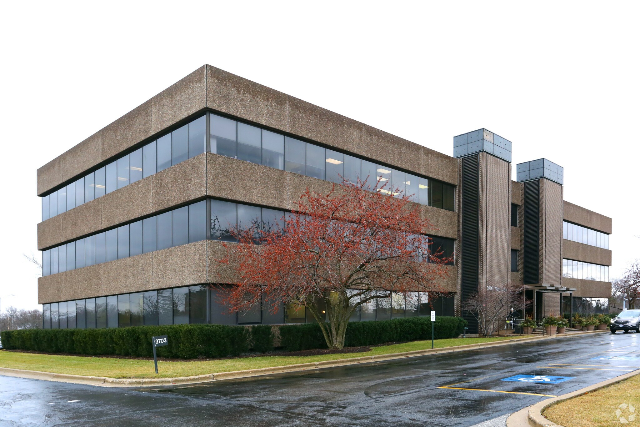 3703 W Lake Ave, Glenview, IL for sale Primary Photo- Image 1 of 1