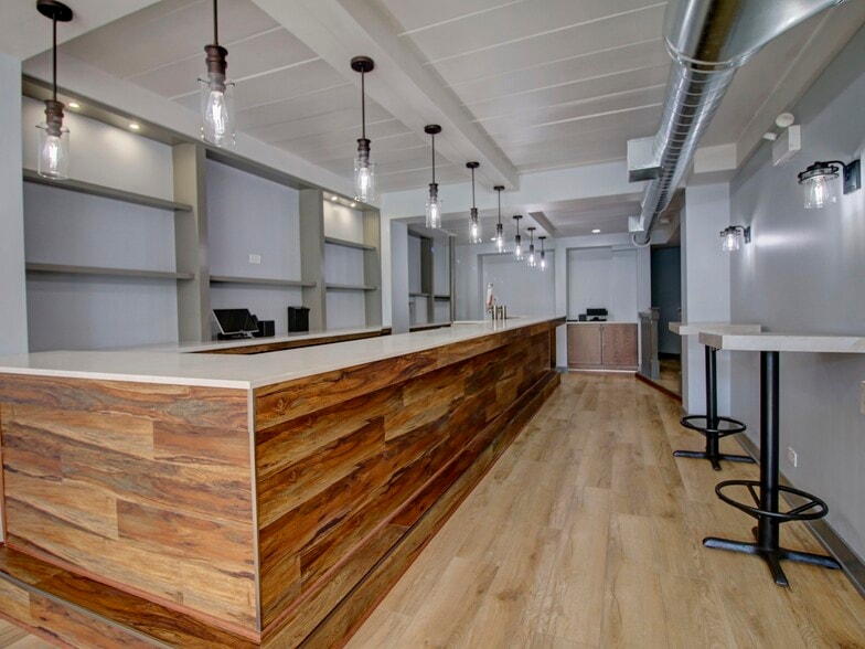 3938 N Central Ave, Chicago, IL for sale - Building Photo - Image 3 of 31