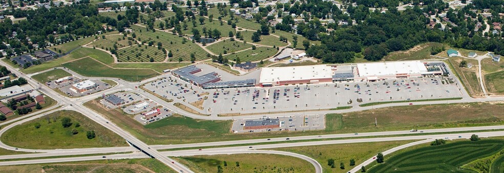 Belleville Crossing St, Belleville, IL for sale - Aerial - Image 1 of 1