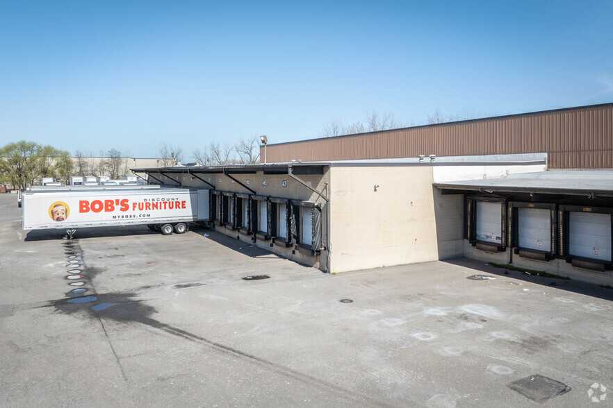 9101 Tonnelle Ave, North Bergen, NJ for lease - Building Photo - Image 2 of 7