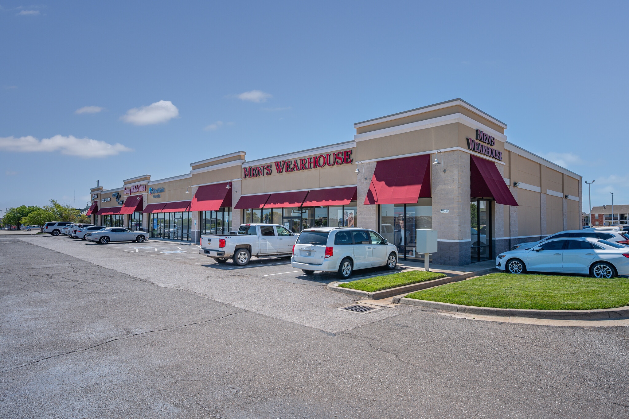 2520 W Memorial Ave, Oklahoma City, OK for lease Building Photo- Image 1 of 7