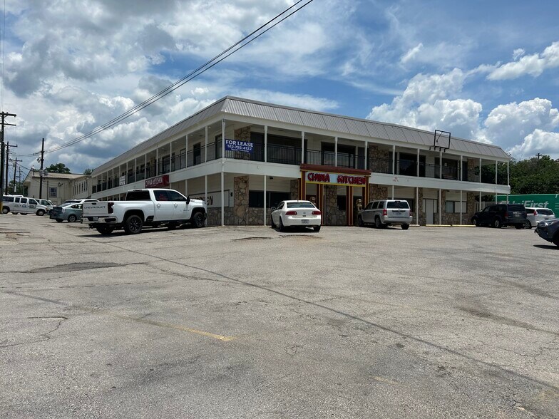 705 First St, Marble Falls, TX for sale - Primary Photo - Image 1 of 1