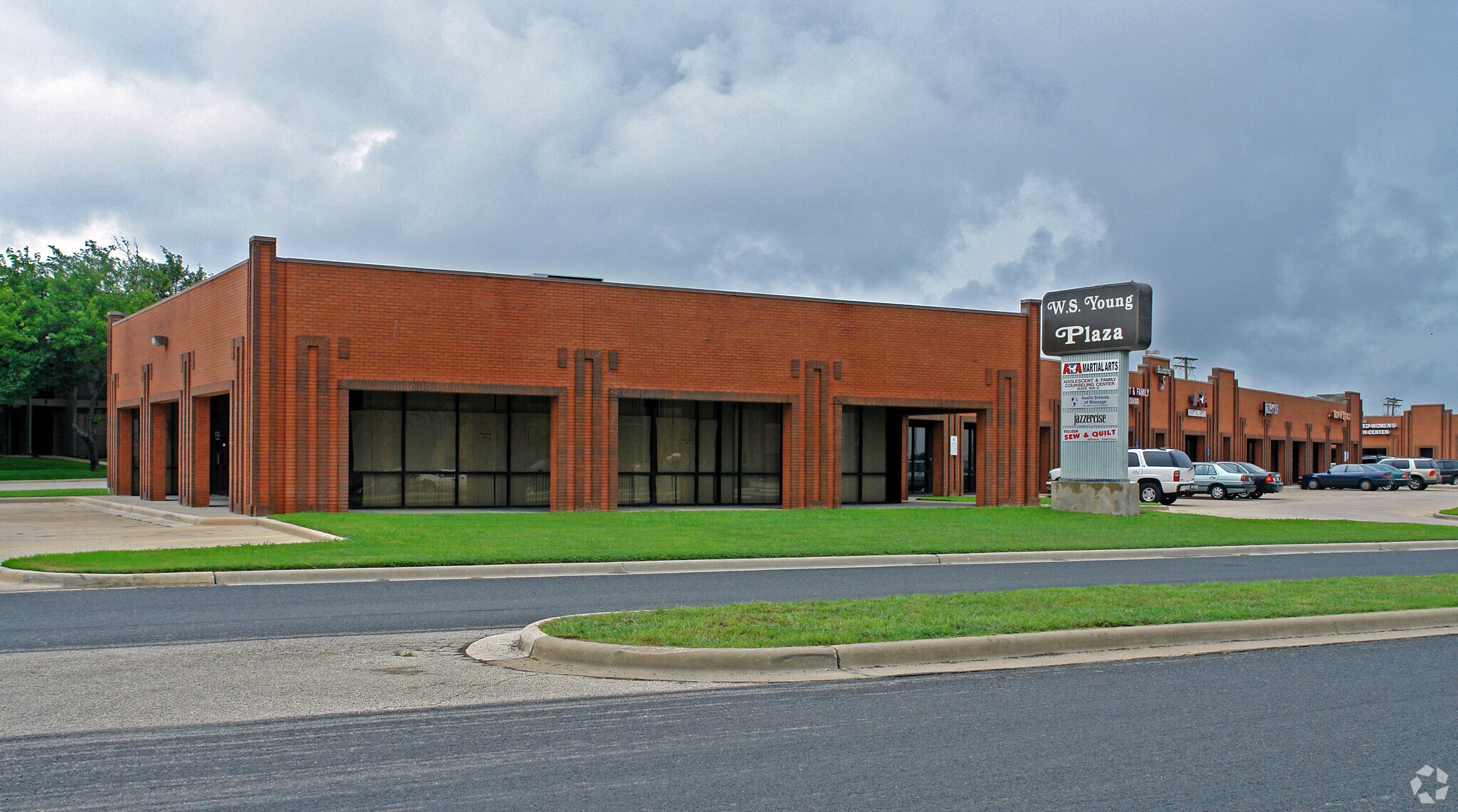 2201 S W S Young Dr, Killeen, TX 76543 W.S.Young Plaza