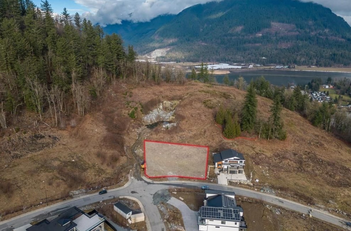 9126 Hatzic Ridge Dr, Mission, BC for sale Primary Photo- Image 1 of 1