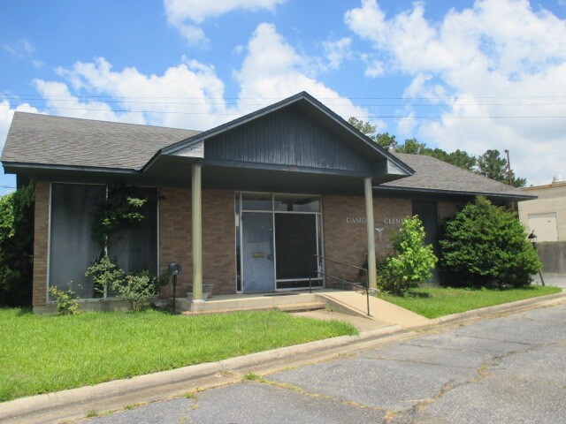 426 Hospital Dr, Camden, AR for sale Primary Photo- Image 1 of 1