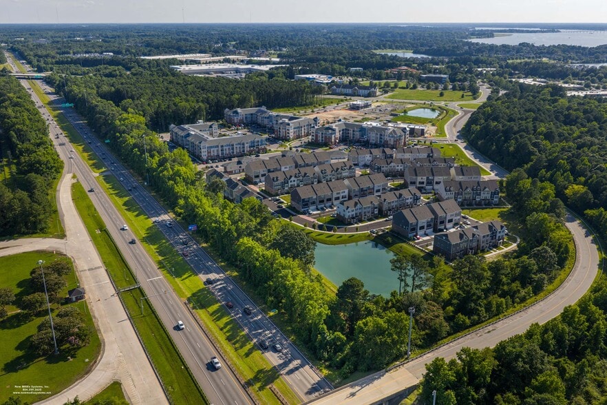 College Dr & Harbour View Blvd, Suffolk, VA for lease - Building Photo - Image 1 of 7