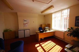 12A Lombard St, Newark for lease Interior Photo- Image 2 of 4