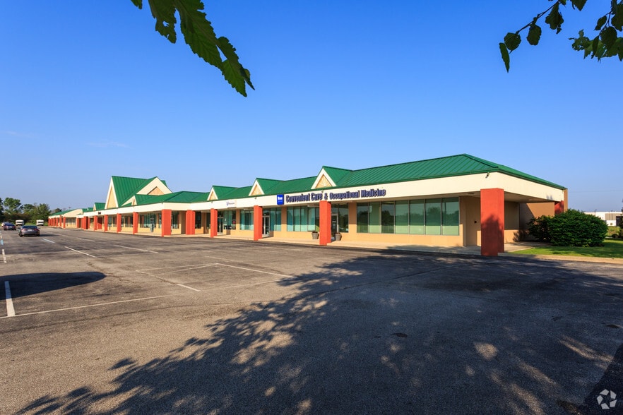 348-400 Mt Zion Rd, Lebanon, IN for sale - Primary Photo - Image 1 of 1