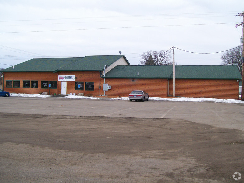 20454 Highway 65 NE, Cedar, MN for sale - Building Photo - Image 2 of 9