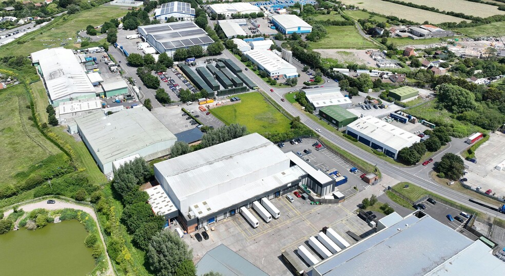 22 Bolton Close, Highbridge for lease - Building Photo - Image 2 of 13