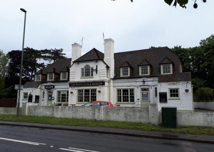 Perry Hl, Worplesdon for sale - Building Photo - Image 1 of 1