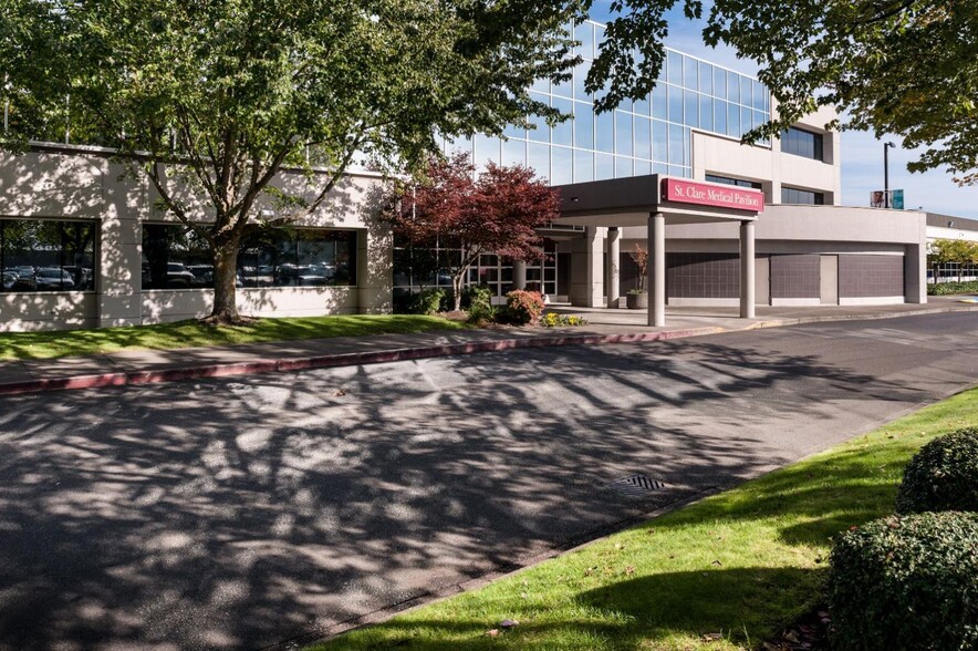 11311 Bridgeport Way SW, Lakewood, WA for lease - Building Photo - Image 3 of 8