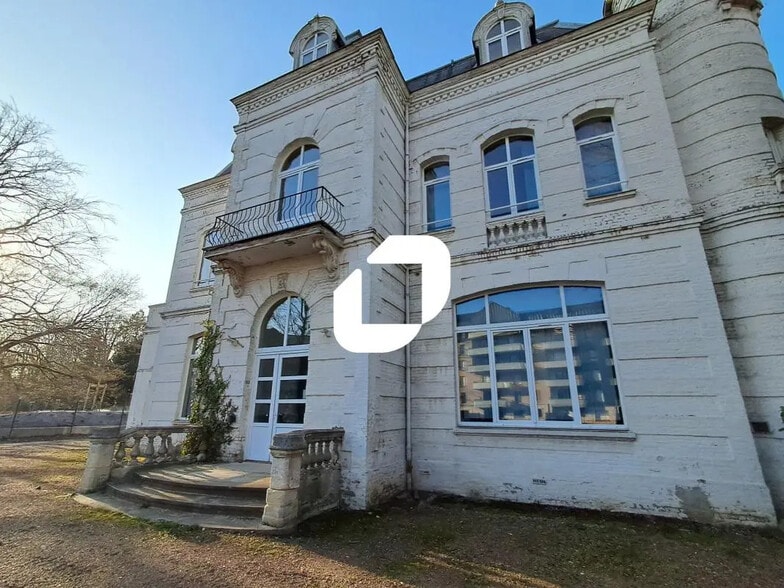 Office in Saint-André-lez-Lille for lease - Building Photo - Image 3 of 10