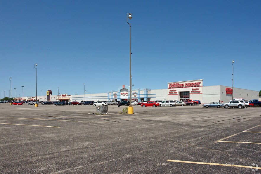 613 S Dugan Rd, Wichita, KS for lease - Building Photo - Image 3 of 4