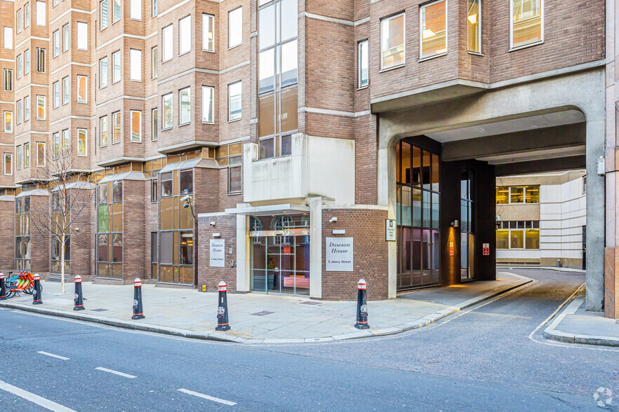 5 Jewry St, London for lease - Building Photo - Image 2 of 4