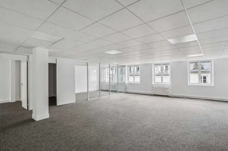 43 Rue D'Aboukir, Paris for lease Interior Photo- Image 1 of 8