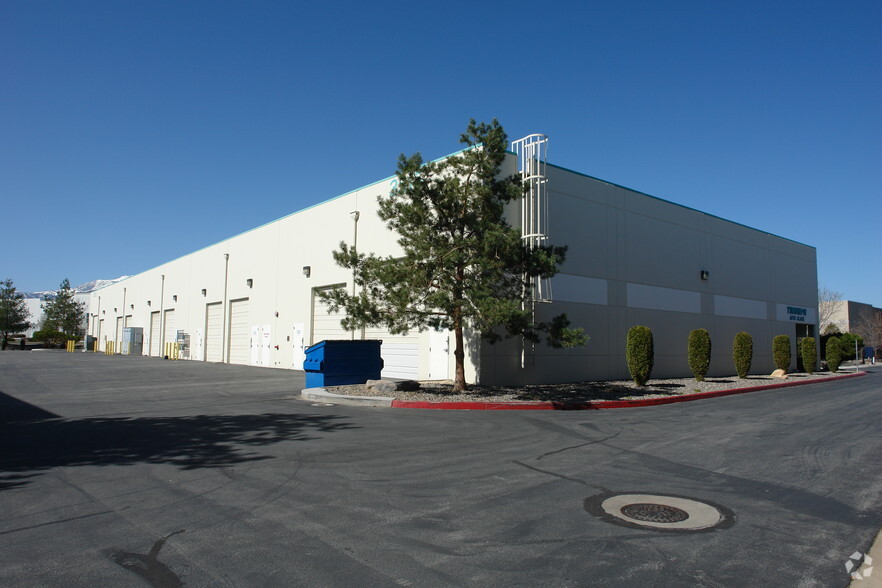 3515 Airway Dr, Reno, NV for lease - Building Photo - Image 3 of 4