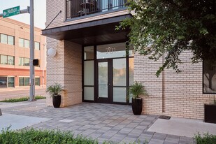Oklahoma City Ok Apartment Buildings For Sale Loopnet Com