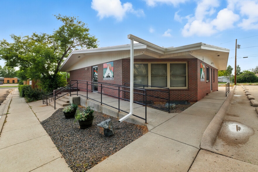 3116 Acacia Dr, Cheyenne, WY for sale - Building Photo - Image 2 of 4