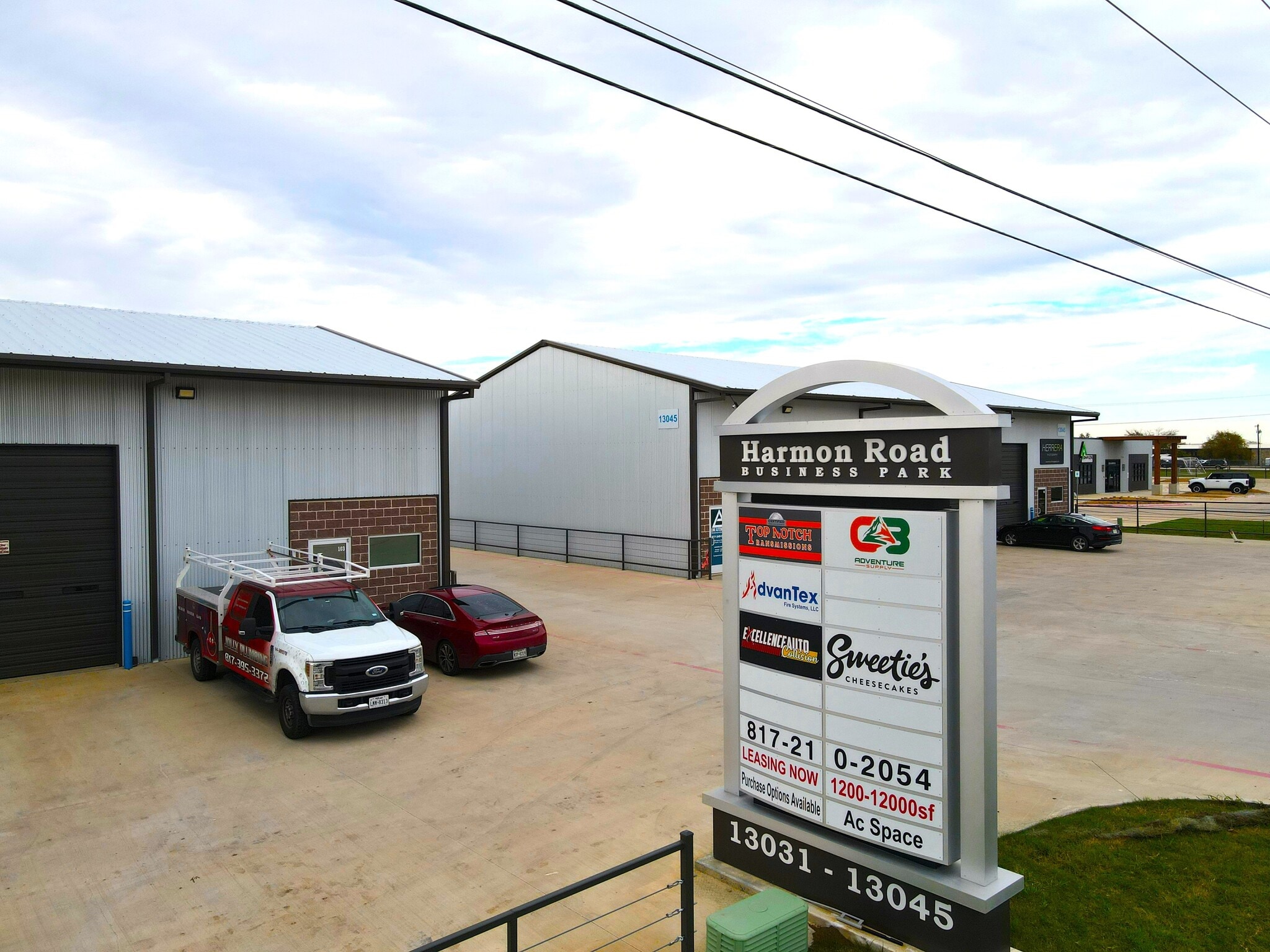 13029 Harmon Rd, Fort Worth, TX for lease Interior Photo- Image 1 of 1