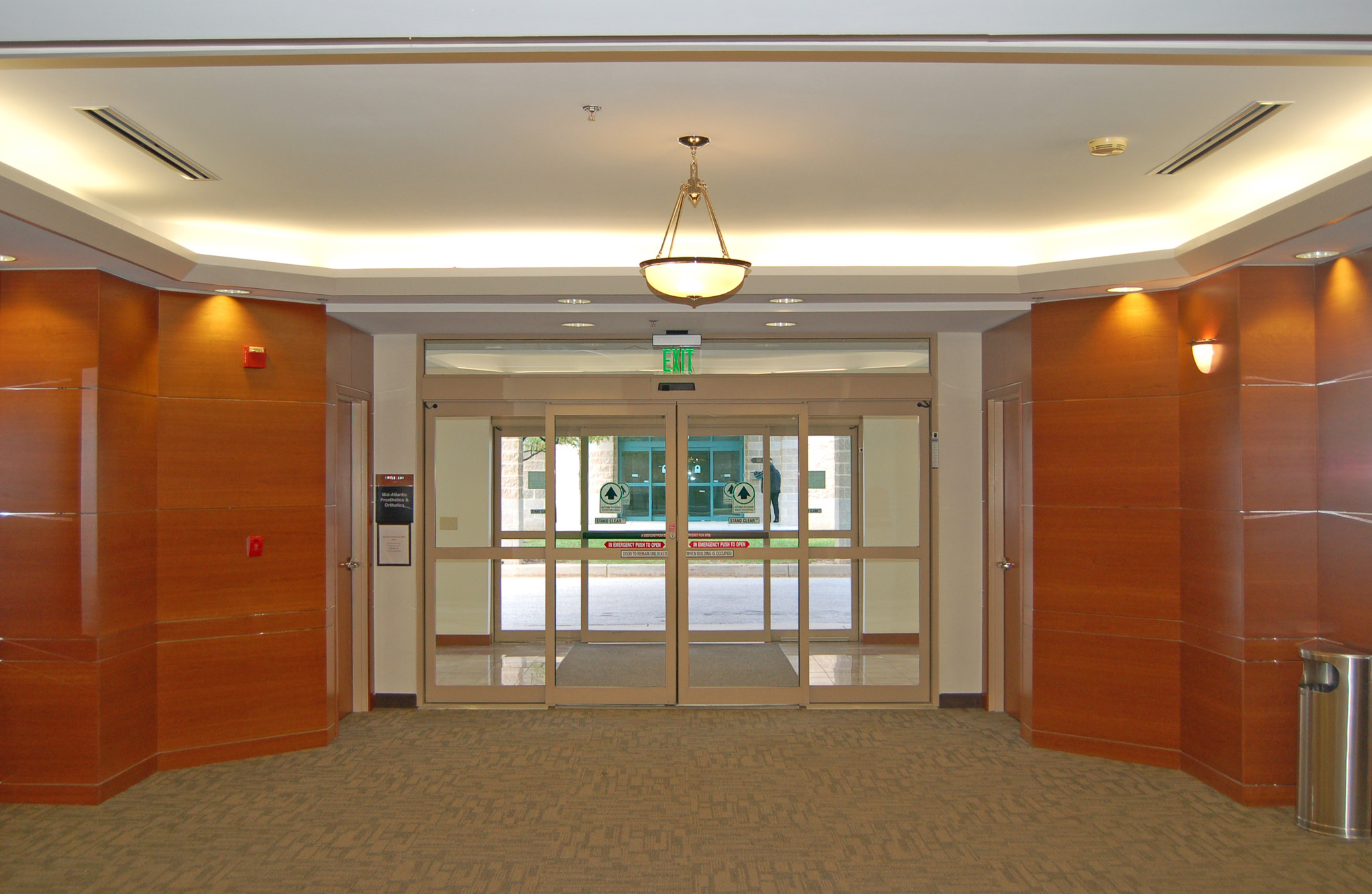 6820 Hospital Dr, Rosedale, MD for lease Lobby- Image 1 of 1