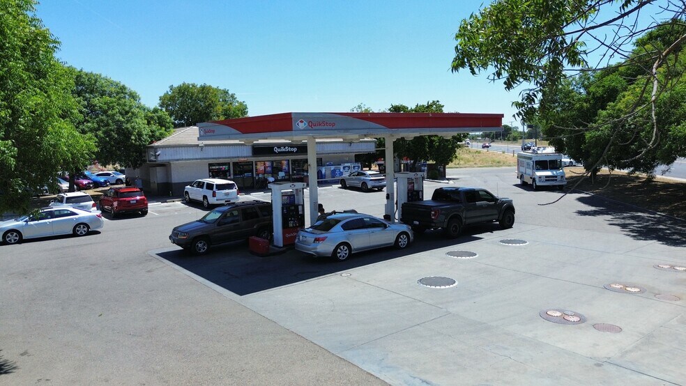 1301 E Service Rd, Ceres, CA for sale - Building Photo - Image 2 of 6