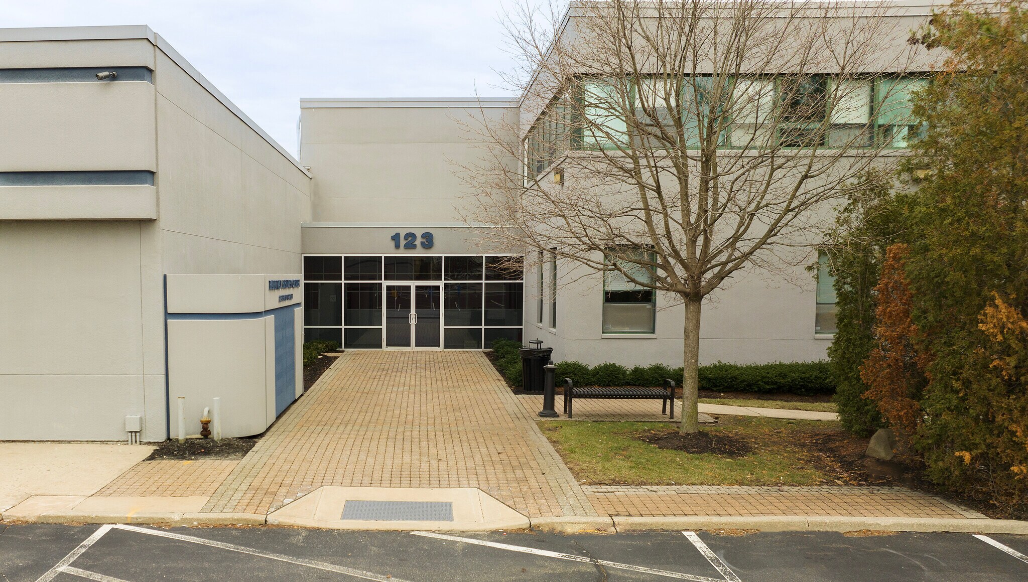 123 Frost St, Westbury, NY for sale Building Photo- Image 1 of 1