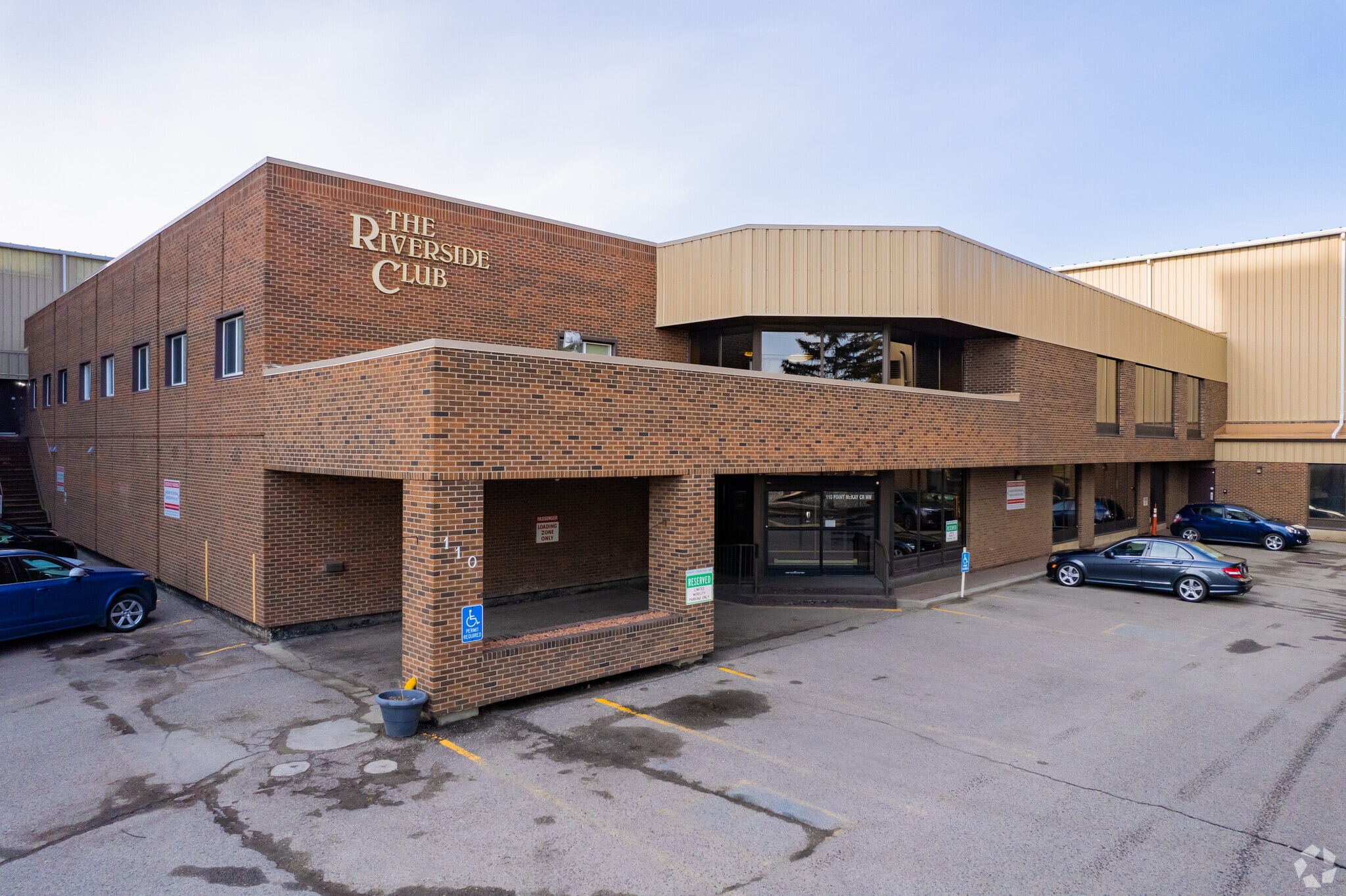 110 Point Mckay Cres NW, Calgary, AB for sale Building Photo- Image 1 of 6