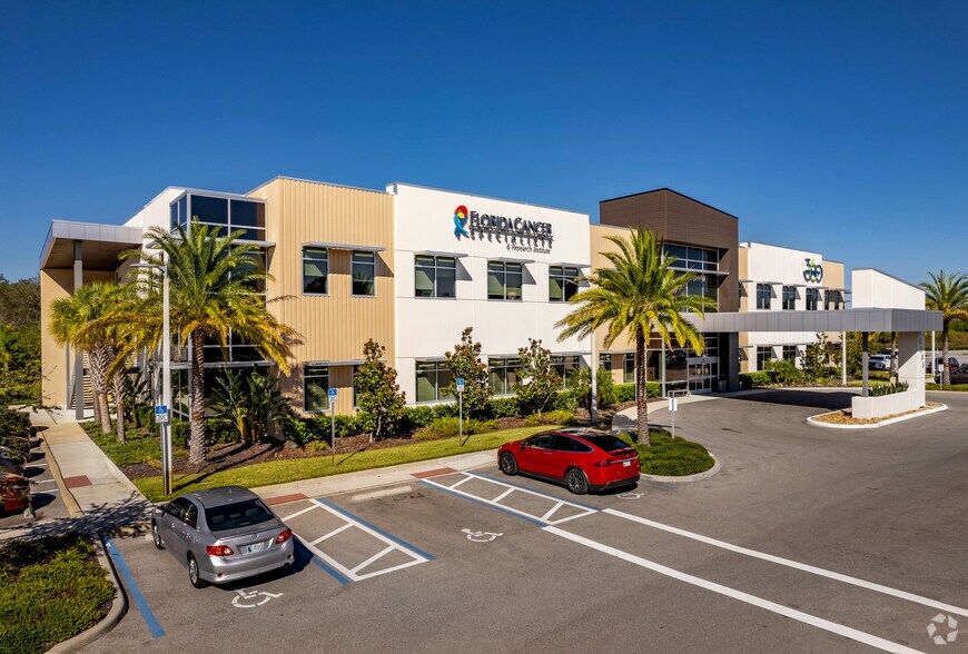 5985 Silver Falls Run, Bradenton, FL for sale - Primary Photo - Image 1 of 1