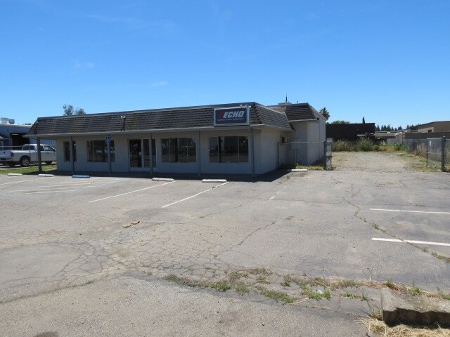 3160 Industrial Dr, Yuba City, CA for sale - Building Photo - Image 1 of 1