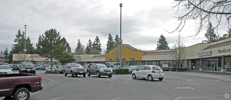 700 Sleater Kinney Rd SE, Lacey, WA for lease - Building Photo - Image 2 of 12