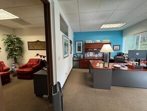 2210 Encinitas Blvd, Encinitas, CA for lease Building Photo- Image 1 of 6