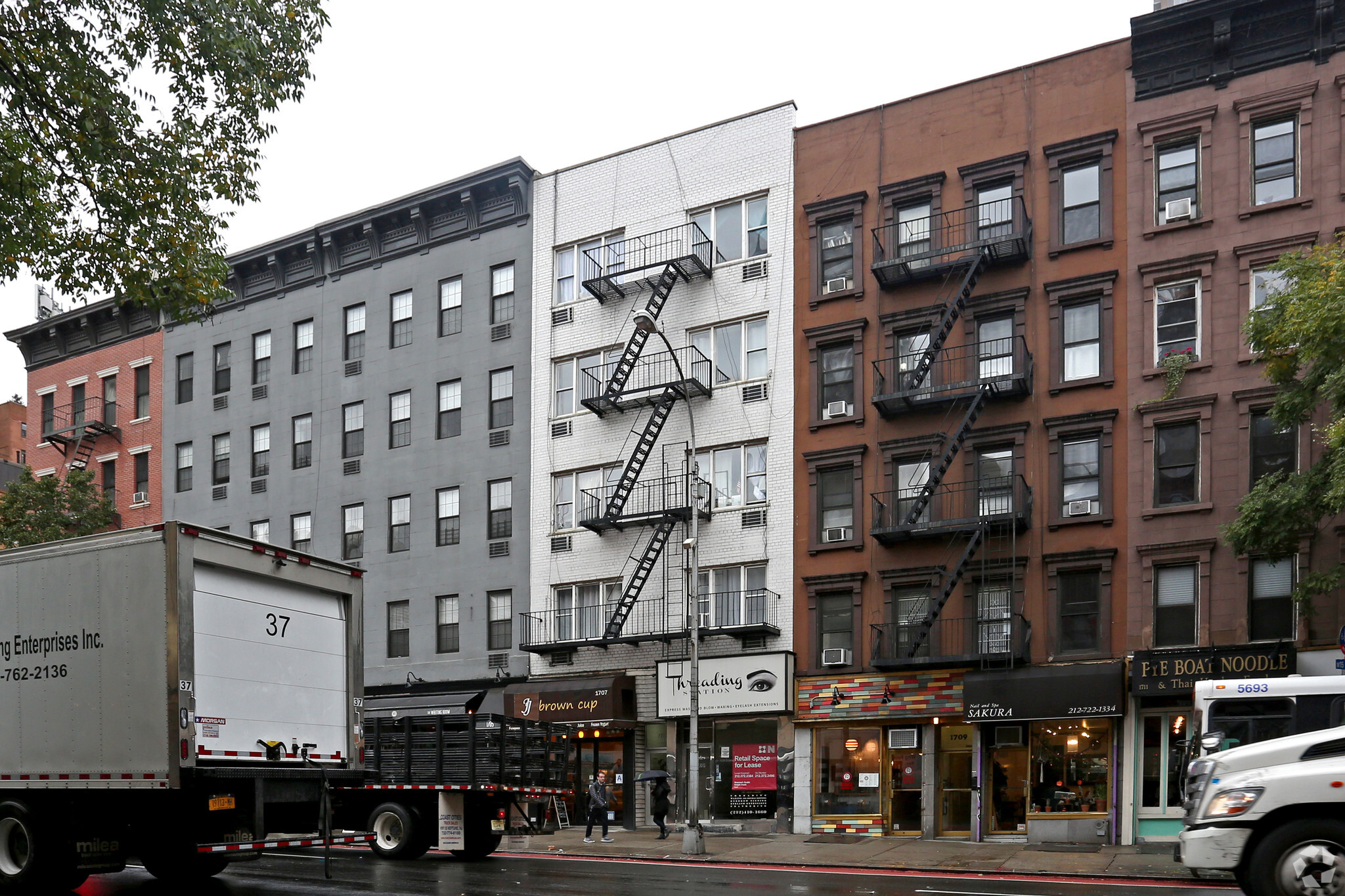 1707 Second Ave, New York, NY for sale Primary Photo- Image 1 of 1