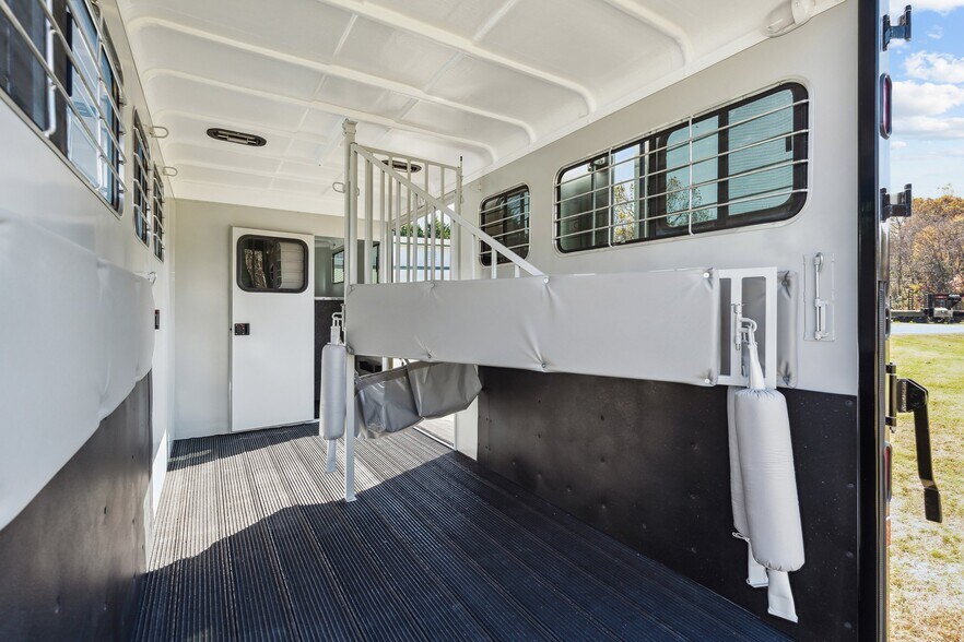 9932 Seminole Trl, Ruckersville, VA for sale - Building Photo - Image 3 of 42