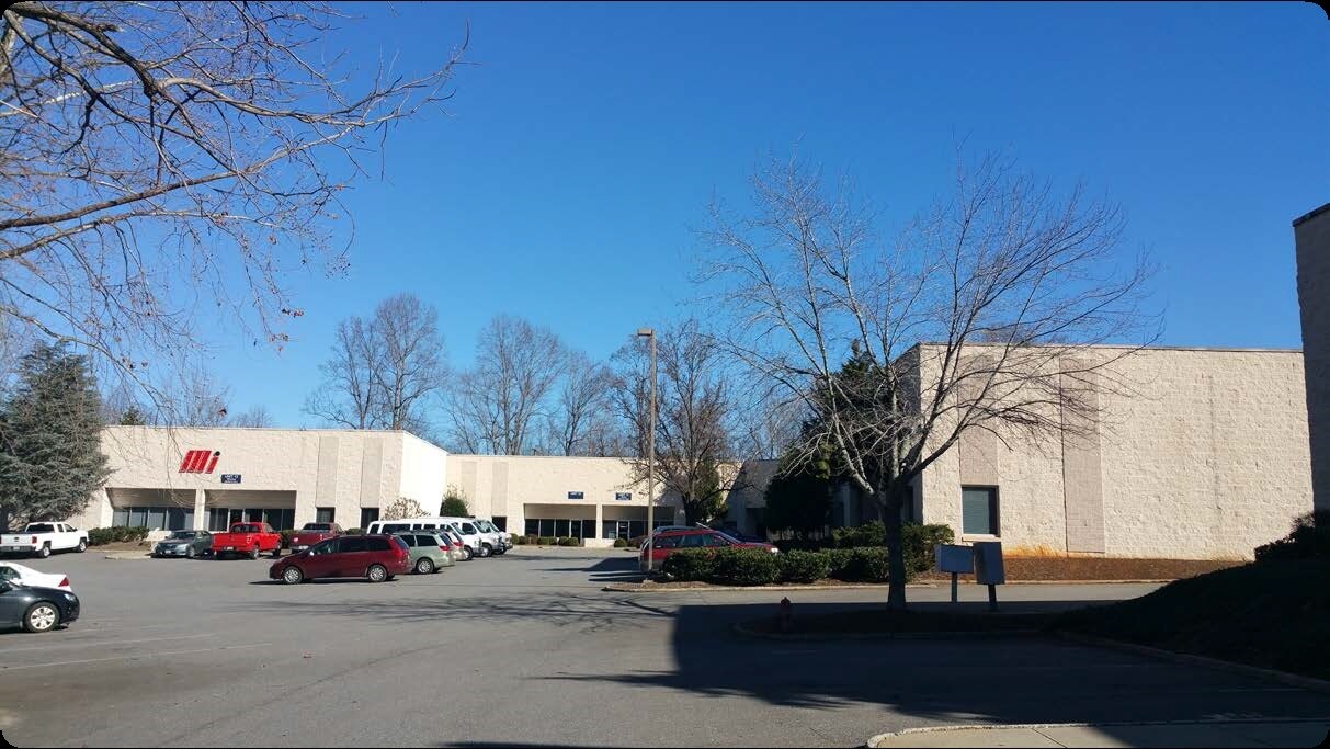 1030 McConville Rd, Lynchburg, VA 24502