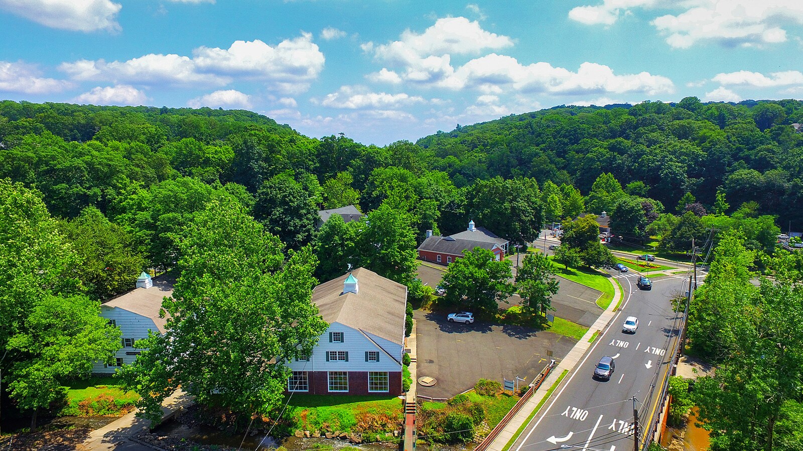 20 Stirling Rd, Watchung, NJ 07069