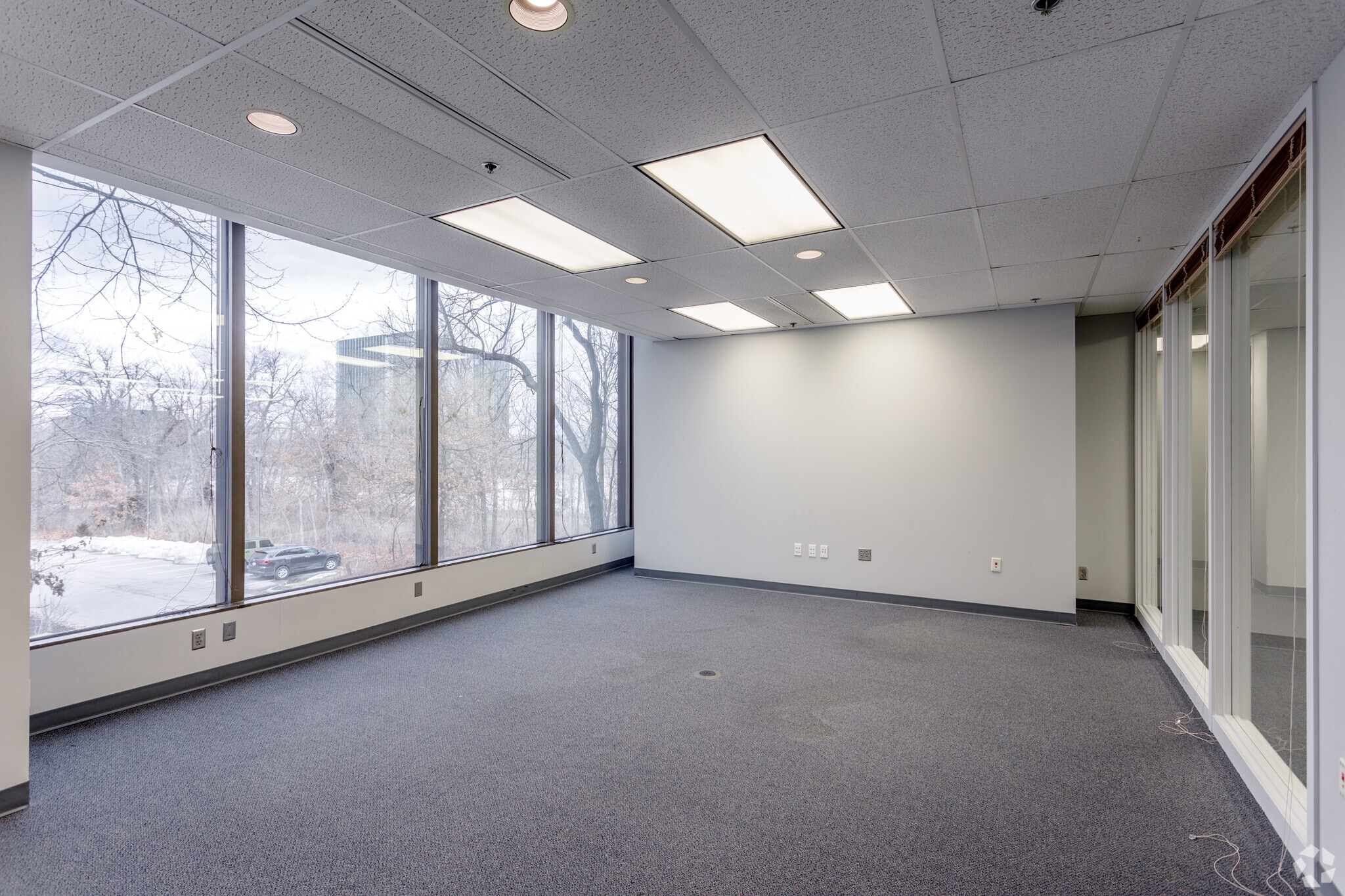 10975 Benson Dr, Overland Park, KS 66210 Corporate Woods Office Park 10975 Benson Dr, Overland Park, KS 66210 Corporate Woods Office Park