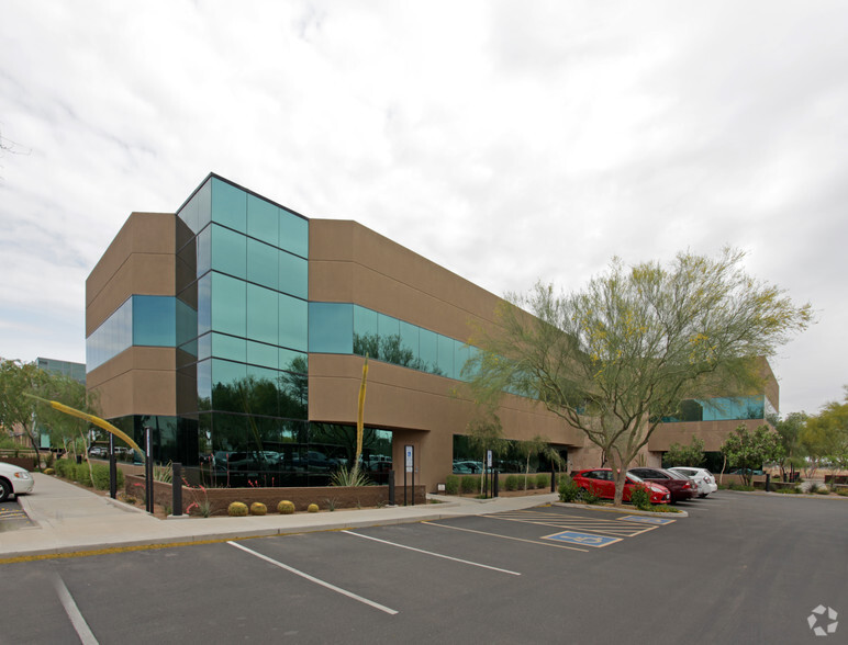 2727 W Frye Rd, Chandler, AZ for lease - Building Photo - Image 1 of 4