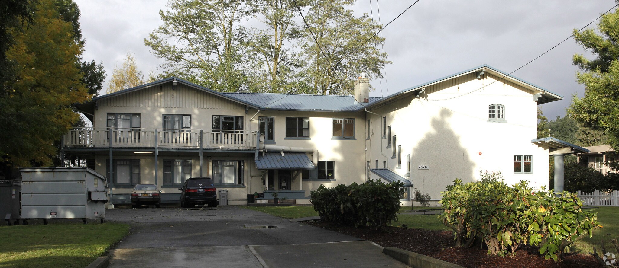 2521 SE 74th Ave, Portland, OR for sale Primary Photo- Image 1 of 1