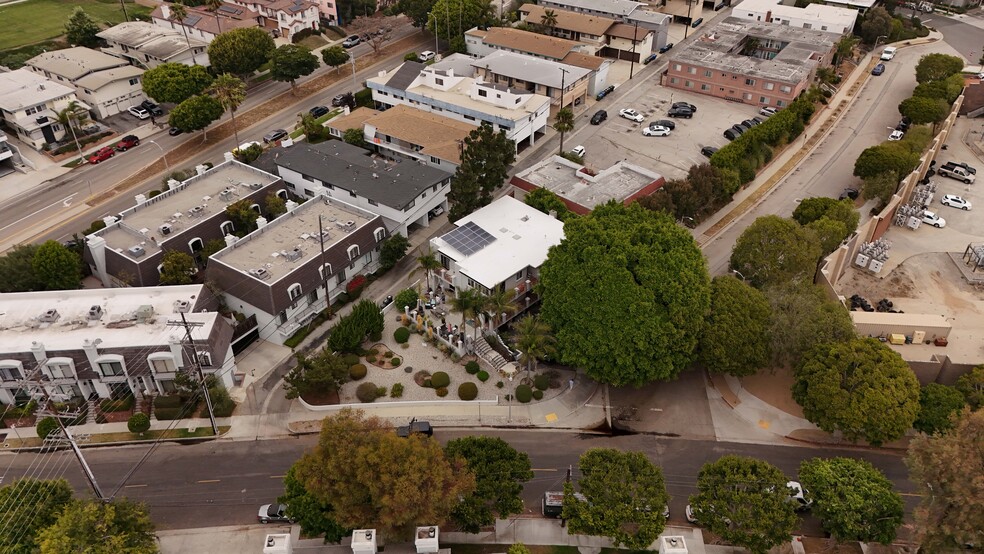 7851 Talbert St, Playa Del Rey, CA for sale - Building Photo - Image 3 of 17