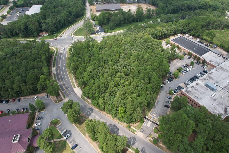 Kanis Rd and Centerview Dr, Little Rock, AR for sale - Building Photo - Image 1 of 5