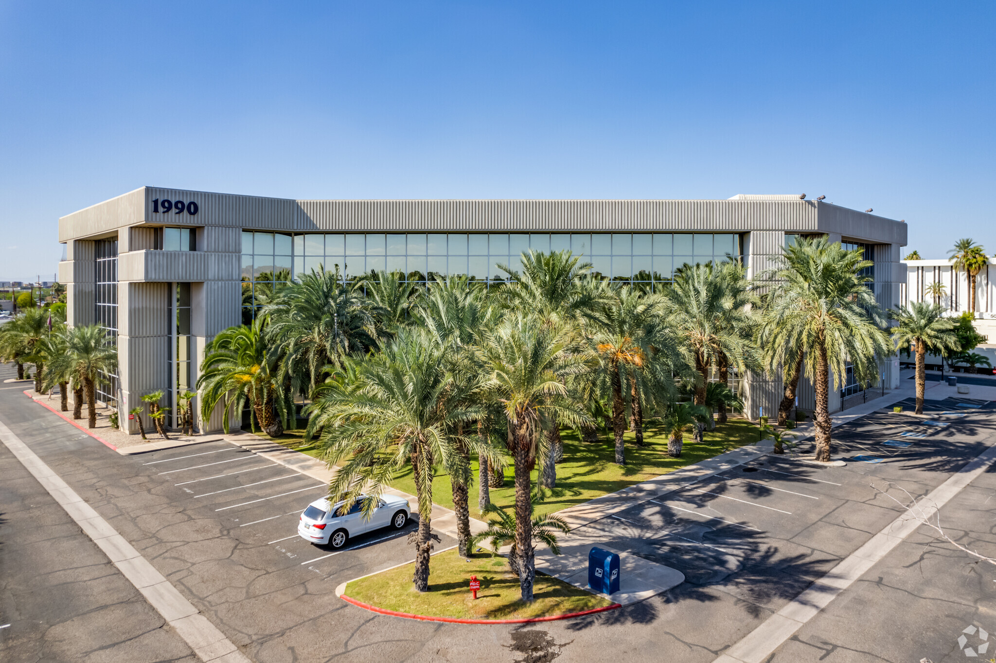 1990 W Camelback Rd, Phoenix, AZ for lease Building Photo- Image 1 of 11