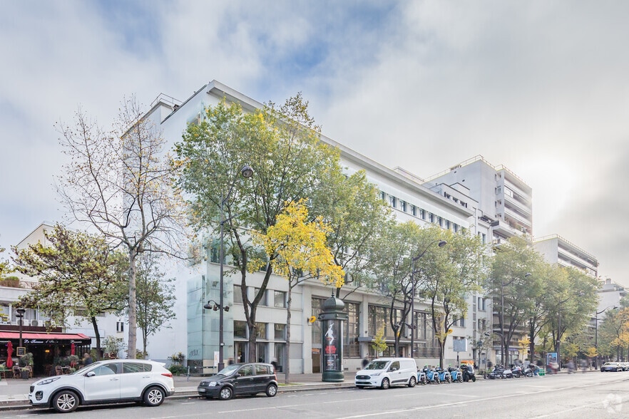 23-23 Bis Avenue D'Italie, Paris for lease - Building Photo - Image 3 of 8