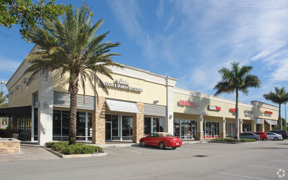 15641 Sheridan St, Davie, FL for lease - Primary Photo - Image 1 of 3