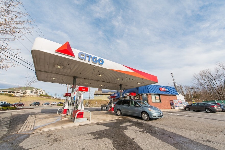 2214 State Route 208, Montgomery, NY for sale - Primary Photo - Image 1 of 1