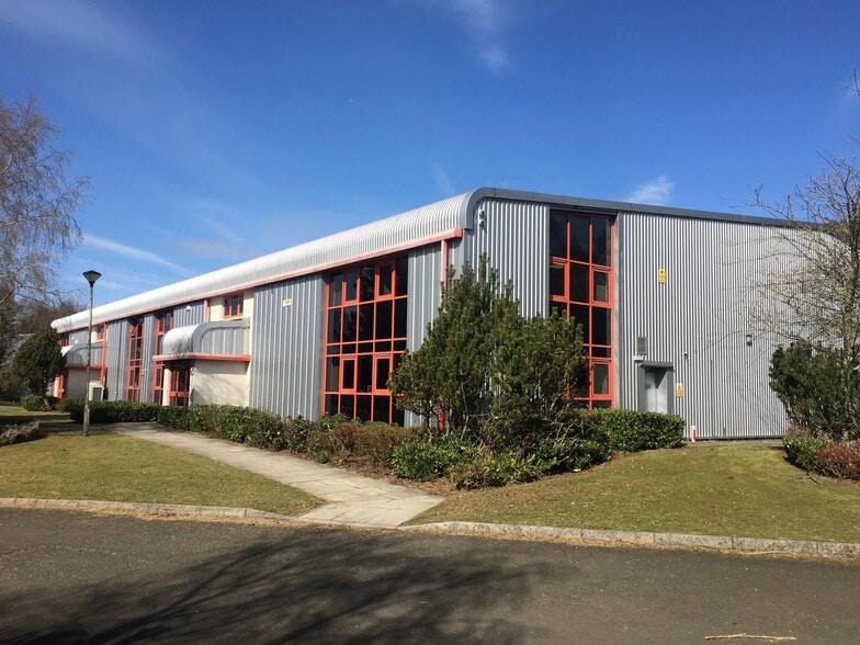 2-4 Stirling Rd, Glenrothes for sale - Primary Photo - Image 1 of 1