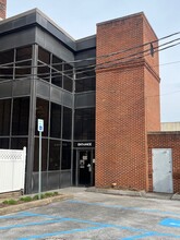 201 W Market St, Kingsport, TN for lease Building Photo- Image 1 of 5